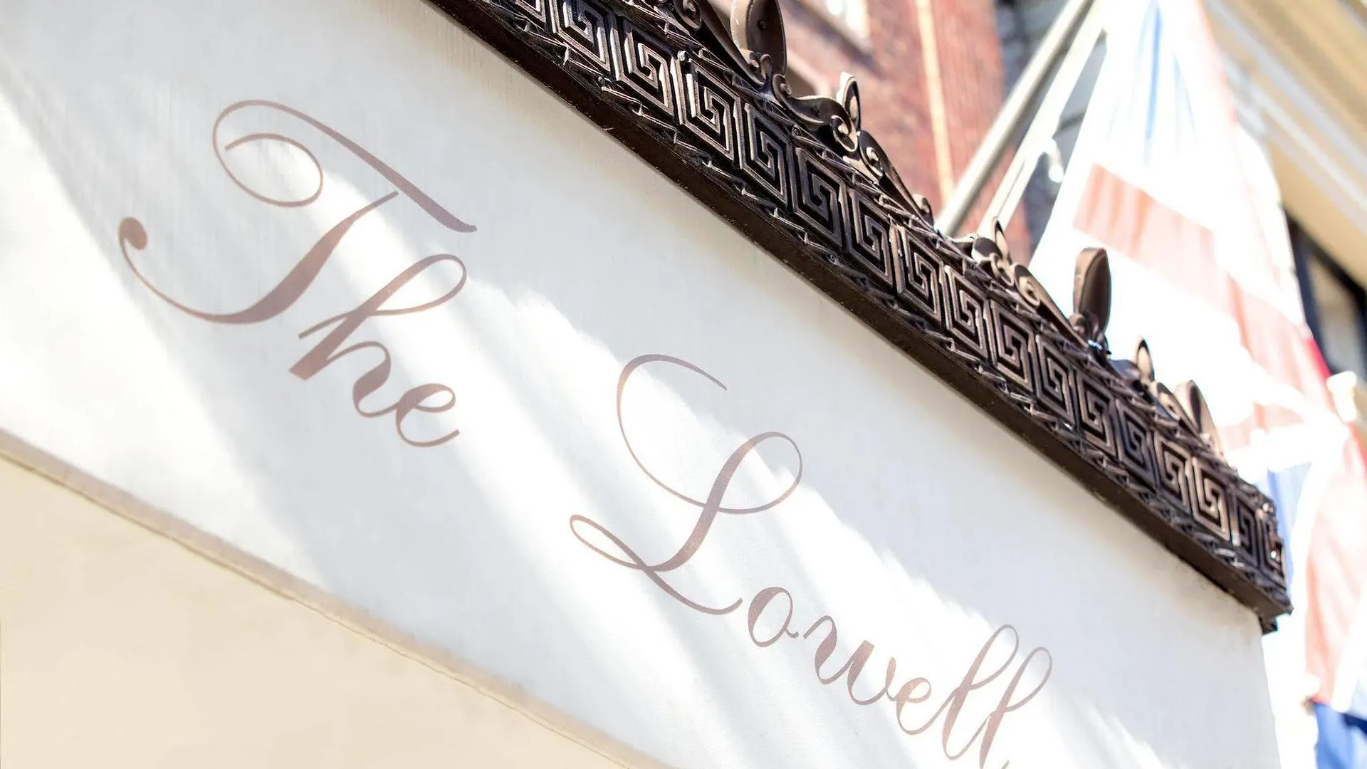 *****  Lowell Hotel New York United States