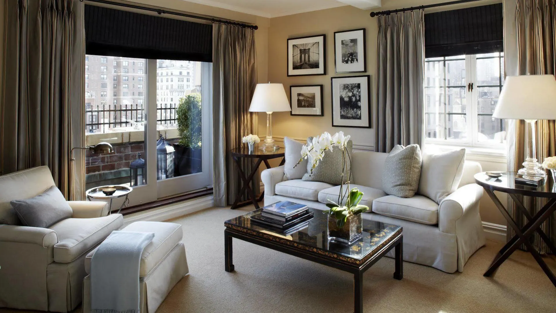 Lowell Hotel New York 5*,